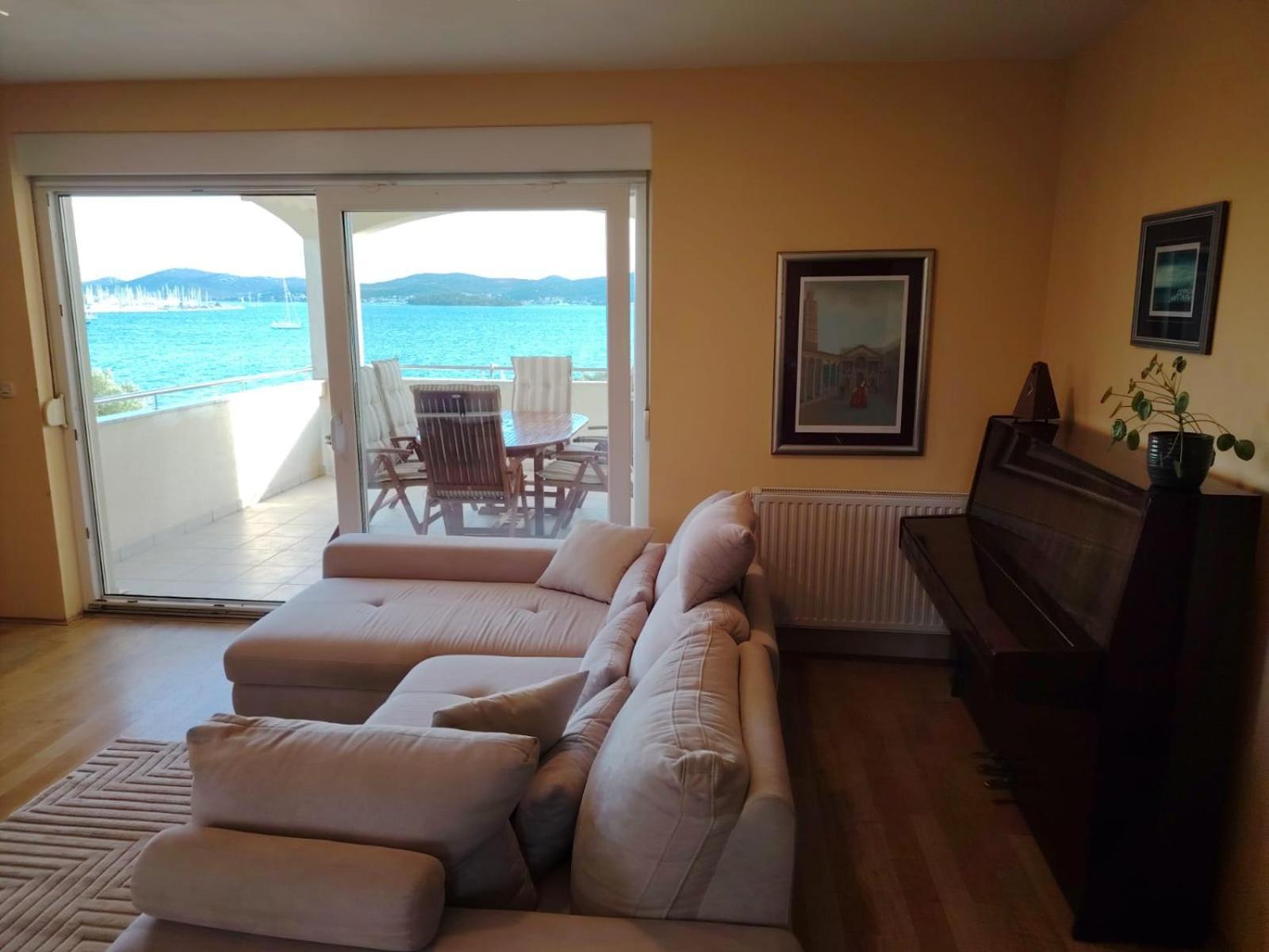 Luxury Beach Apartment Биоград-на-Мору Экстерьер фото